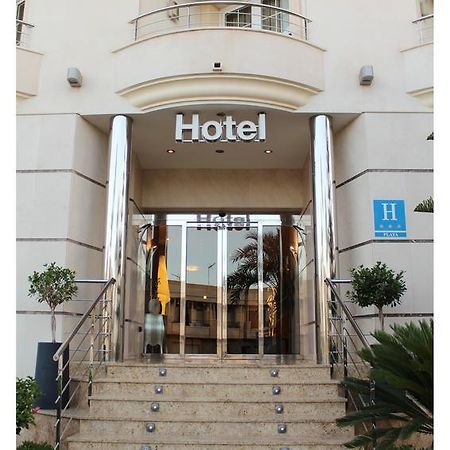 Hotel El Trebol Карбонерас Экстерьер фото